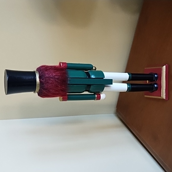 Wood Nutcracker Soldier Sword 20 Inches Tall Painted Red Green Black Gold White - Picture 5 of 8